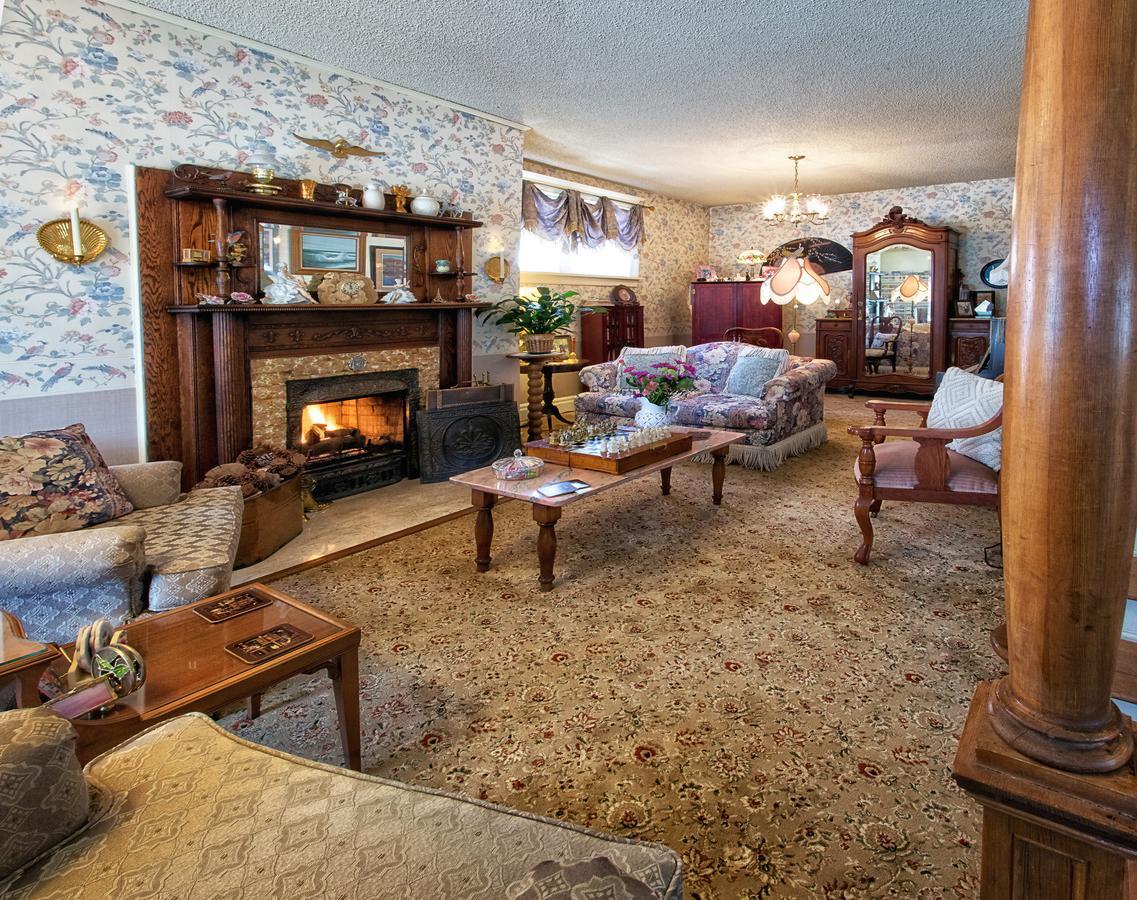 Holden House 1902 Bed & Breakfast Inn コロラドスプリングス エクステリア 写真