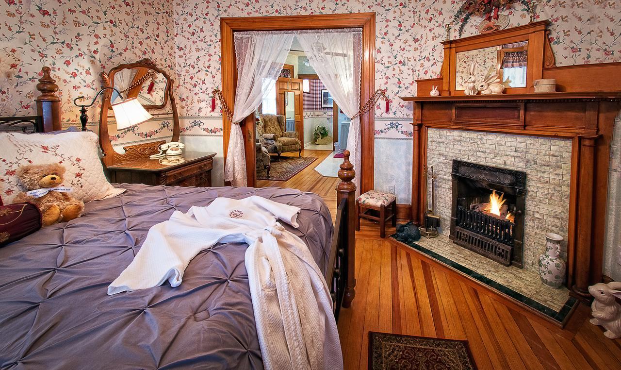 Holden House 1902 Bed & Breakfast Inn コロラドスプリングス エクステリア 写真